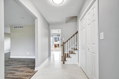 18910 Loras Ln, Country Club Hills, IL 60478 - photo 3