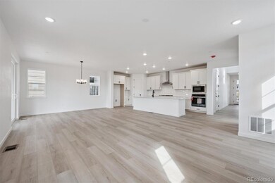 9251 Telluride Ct, Commerce City, CO 80022 - photo 6