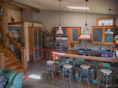 1622 NW Fresno Ave, Bend, OR 97703 - photo 5