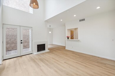 2505 Mandell St, Houston, TX 77006 - photo 4