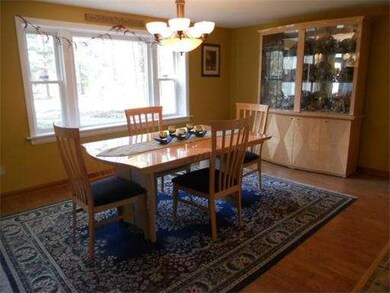 29 Woodhaven St, Carver, MA 02330 - photo 7