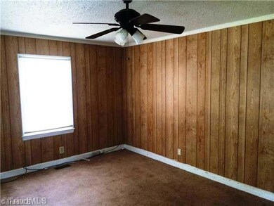 Den/Family/Great Room.