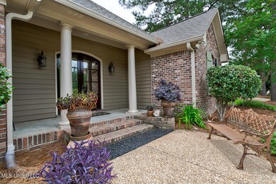 108 Brierfield Dr, Madison, MS 39110 - photo 2