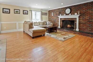 15 Deerfield Ln, Matawan, NJ 07747 - photo 6