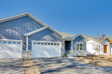 898 N Quentin Rd, Palatine, IL 60067 - photo 2