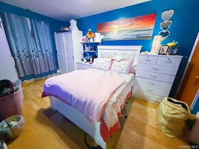 18-43 119th St, College Point, NY 11356 - photo 6