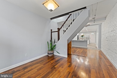 224 N Port St, Baltimore, MD 21224 - photo 6