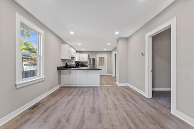 429 N Cline Ave, Griffith, IN 46319 - photo 5