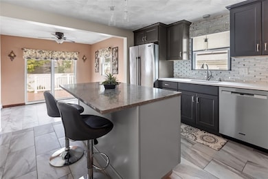 18 Lyman Ave, Johnston, RI 02919 - photo 3