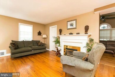 4410 Jones Bridge Rd, Bethesda, MD 20814 - photo 7