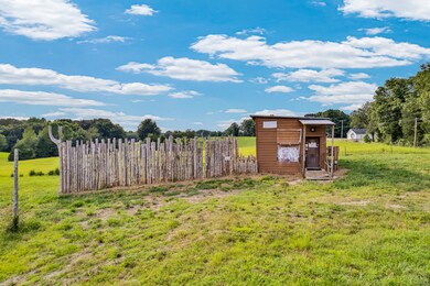 622 Bone Cave Rd, Rock Island, TN 38581 - photo 7