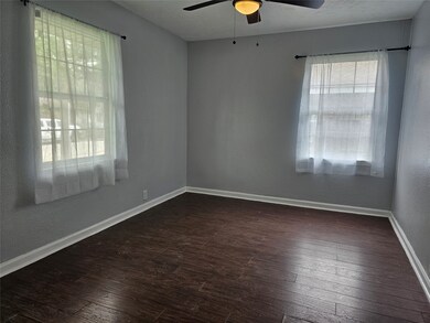 10911 Royal Pine Dr, Houston, TX 77093 - photo 6