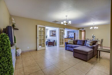 family room 1