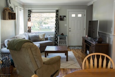 03 living room 2