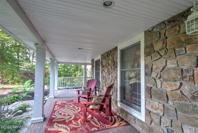 06-FRONT PORCH