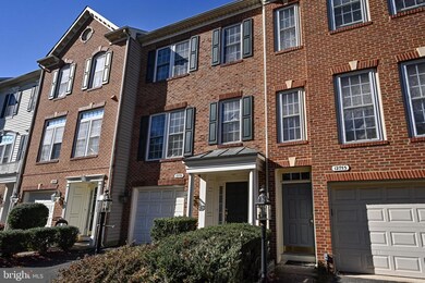 12751 Heron Ridge Dr, Fairfax, VA 22030 - photo 2