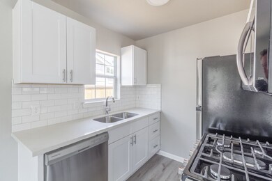 3212 Cortlandt St, Houston, TX 77018 - photo 7