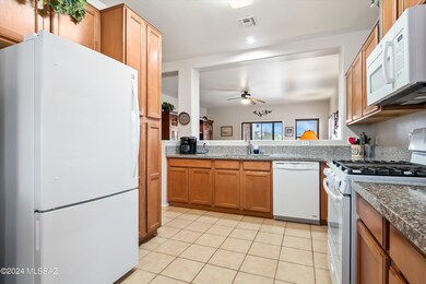 08-Kitchen