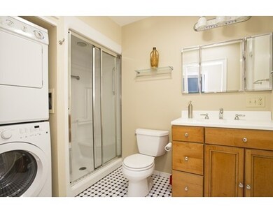 150 Salem St unit 1, Boston, MA 02113 - photo 7