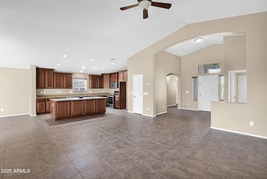 17-web-or-mls-P1222938