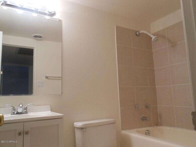 8-Bath