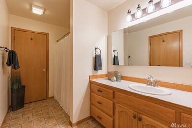 1113 Bridgeview Dr, Lynden, WA 98264 - photo 7