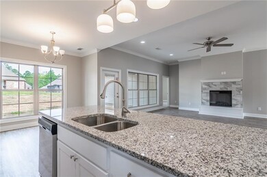 4450 Hathern Dr, Pineville, LA 71360 - photo 3