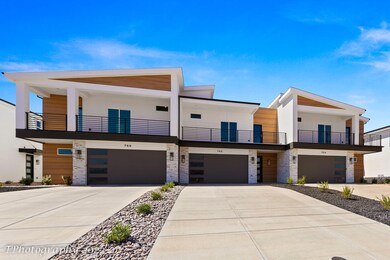 762 E Desert Cactus Dr-28