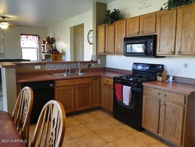 Kitchen (2)