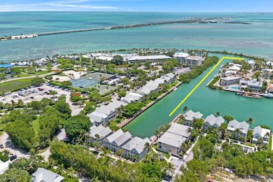 EASY ACCESS TO OCEAN
