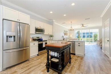 988 Hampton Cir, Naples, FL 34105 - photo 6