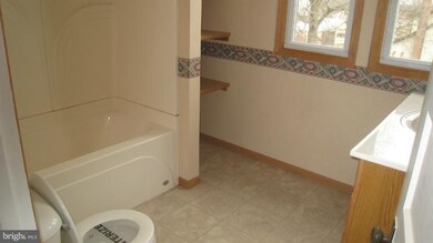 6741 Lincoln Way W, Saint Thomas, PA 17252 - photo 6