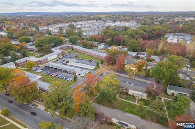 1605 Wood Ave unit 1, Roselle, NJ 07203 - photo 5