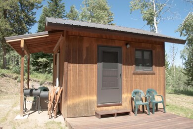 Exterior of guest cabin (1 of 1)
