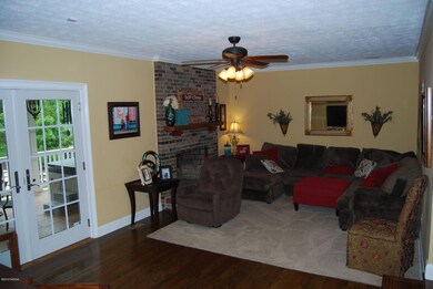 227 Sapphire Cir, Juliette, GA 31046 - photo 2