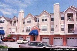 7113 Sandown Cir unit 303, Windsor Mill, MD 21244 - photo 2