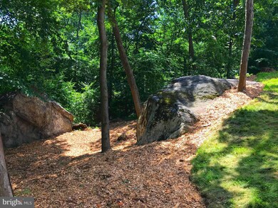 407 Greenridge Rd, Glenmoore, PA 19343 - photo 5