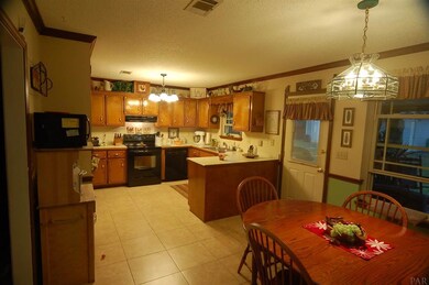 7911 Stallworth Ln, Pensacola, FL 32526 - photo 2