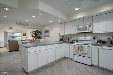 607 Bayshore Ct unit 6, Ocean City, MD 21842 - photo 5