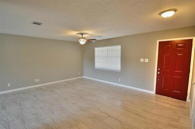 13934 Hollypark Dr, Houston, TX 77015 - photo 6