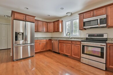 Beautiful appliances, granite counters, and recess
