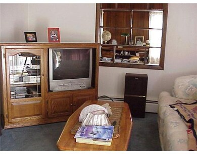 6 Notre Dame St, Coventry, RI 02816 - photo 4