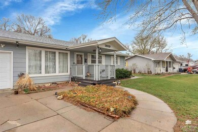 1909 Strong Ave, Manhattan, KS 66502 - photo 4