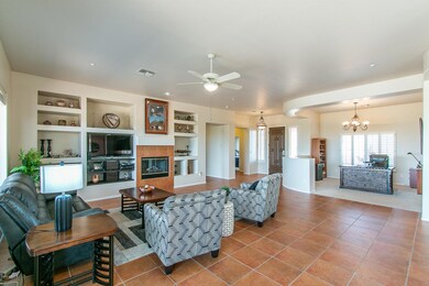 4) GREAT ROOM