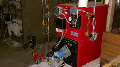 12 Myrtle St, Rochester, NH 03867 - photo 3