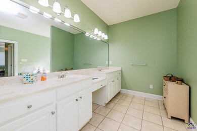 100 Jamestown Ct, Centerville, GA 31028 - photo 7