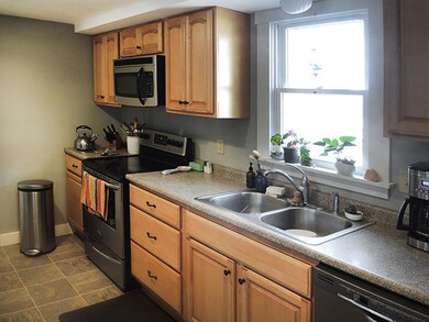 85 Central St, Gardiner, ME 04345 - photo 5