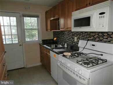 6507 Belle Vista Ave, Baltimore, MD 21206 - photo 7