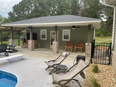 5035 New Forest Hwy, Douglas, GA 31533 - photo 7