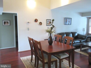 3324 Lakeside View Dr unit 3-4, Falls Church, VA 22041 - photo 4